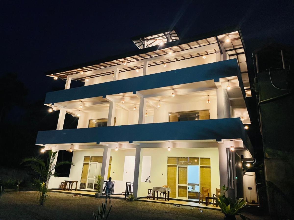 Dk Zur Einkehr Hotel アハンガマ エクステリア 写真
