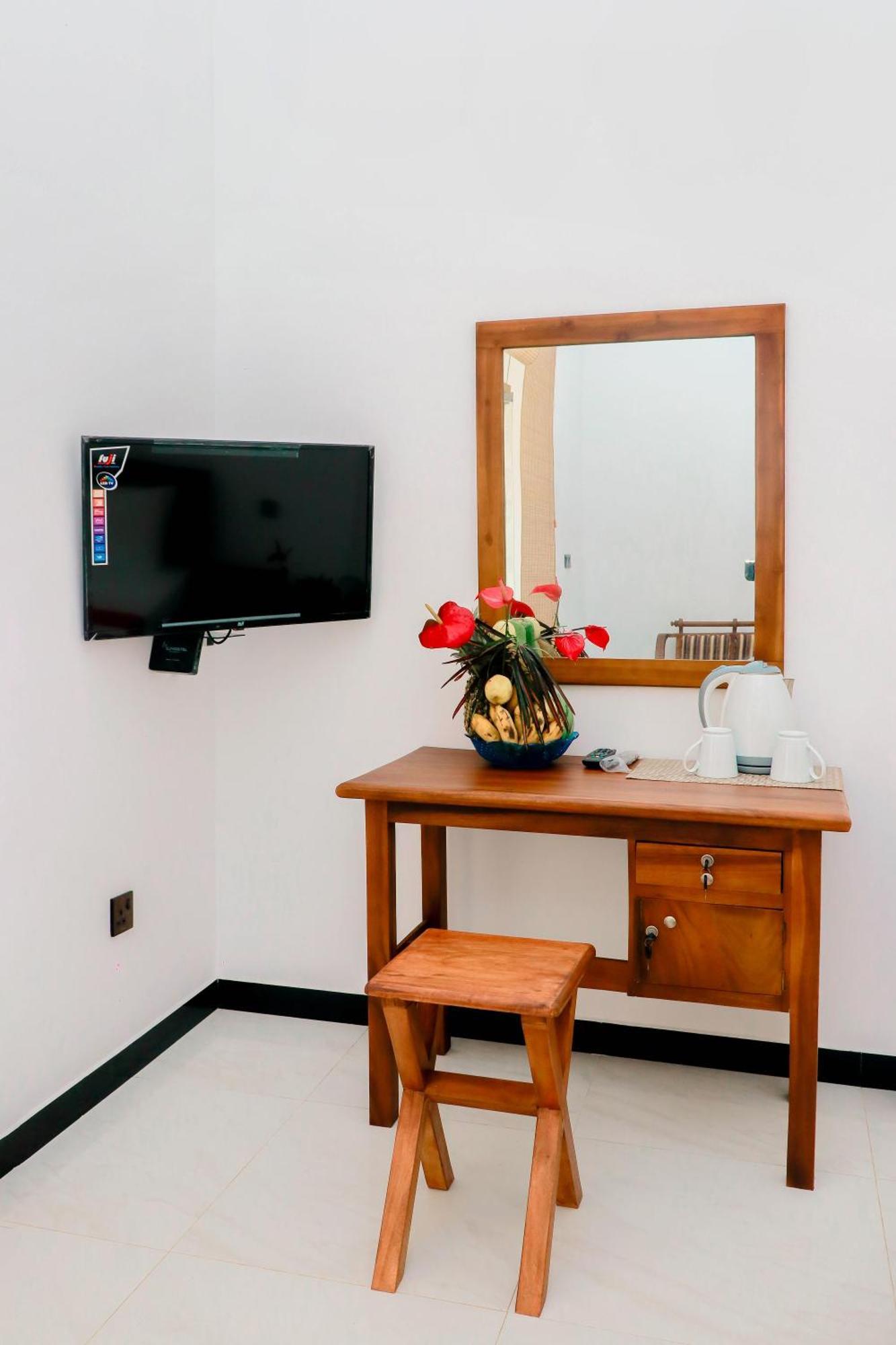 Dk Zur Einkehr Hotel アハンガマ エクステリア 写真