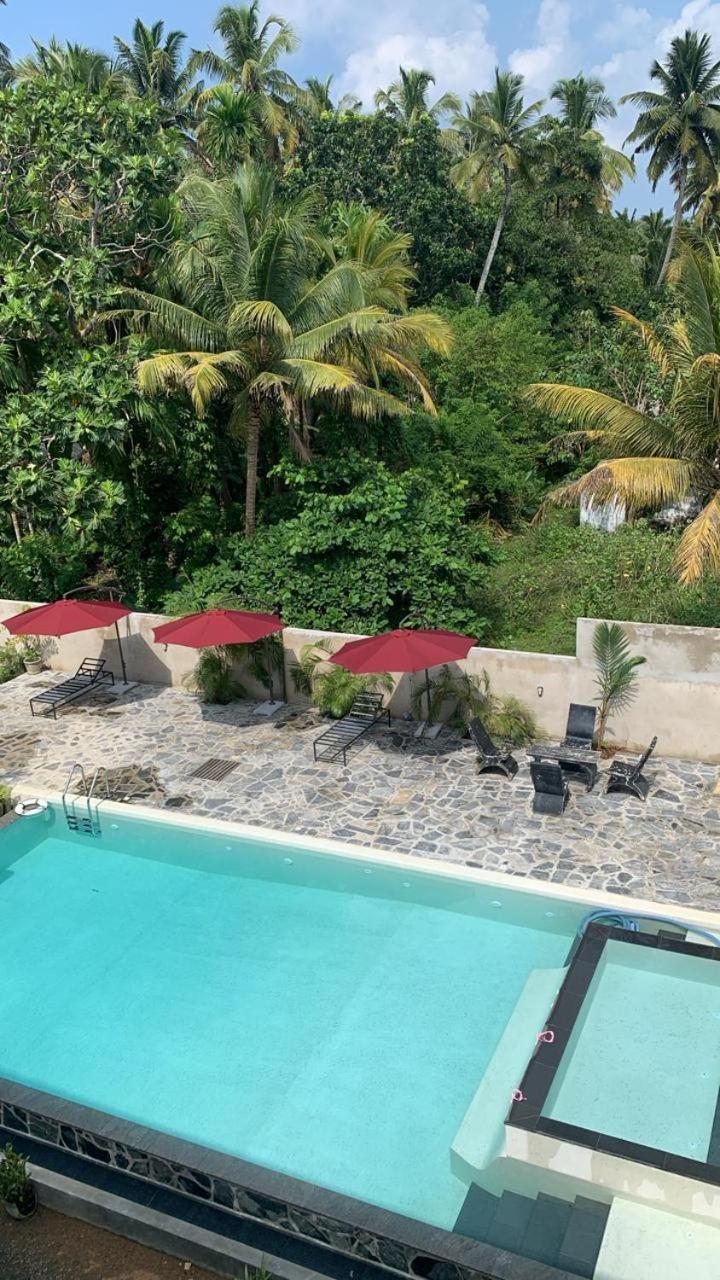 Dk Zur Einkehr Hotel アハンガマ エクステリア 写真